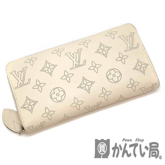 Louis Vuitton Mahina Long White Wallet Ivory Leather Zippy - Picture 1 of 6